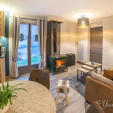 La Zaubette Au Bord De L'eau