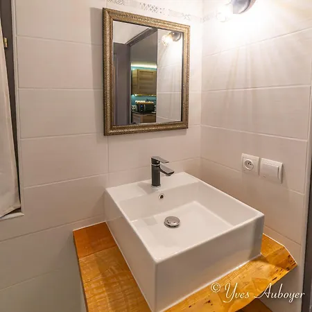 La Zaubette Au Bord De L'eau شاليه Le Ménil