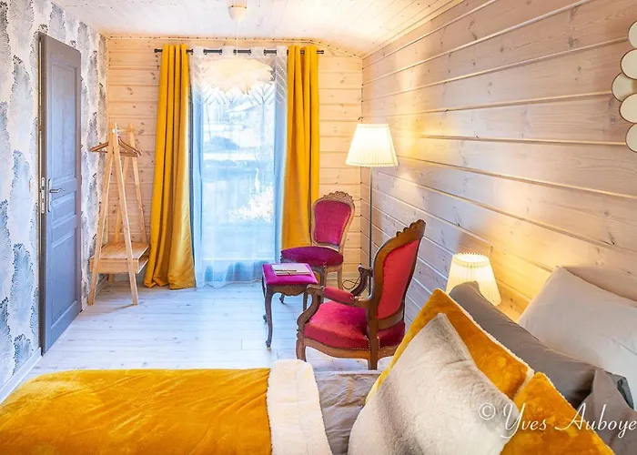 La Zaubette Au Bord De L'eau Le Ménil