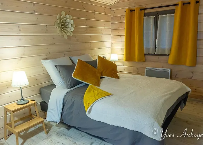 La Zaubette Au Bord De L'eau